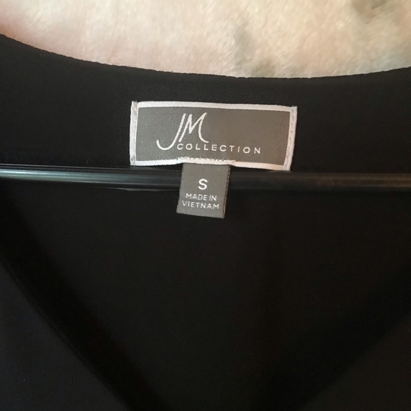 2/$45 JM Collection Digital Flower Asymmetrical - Picture 7 of 7